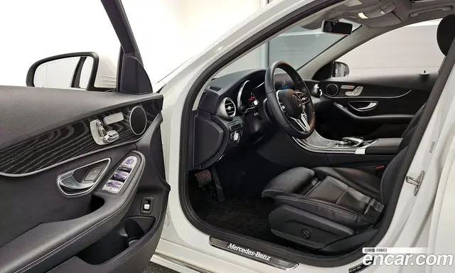 Mercedes-Benz C-Class 2019 1.9 автомат (гидро), миниатюра 10 Mercedes-Benz C-Class 2019 1.9 автомат (гидро), миниатюра 10