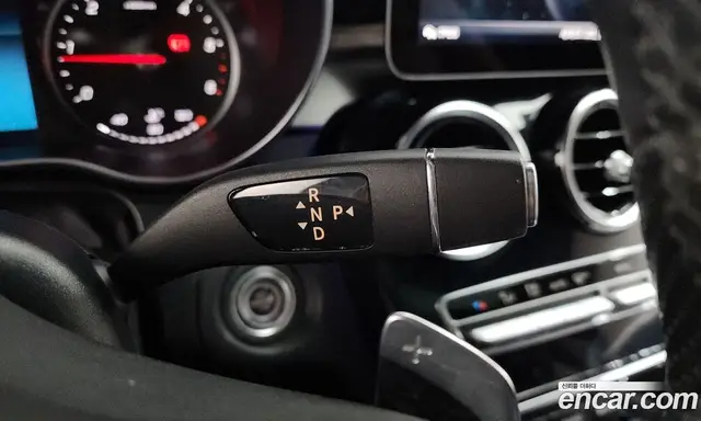 Mercedes-Benz C-Class 2019 1.9 автомат (гидро), миниатюра 11