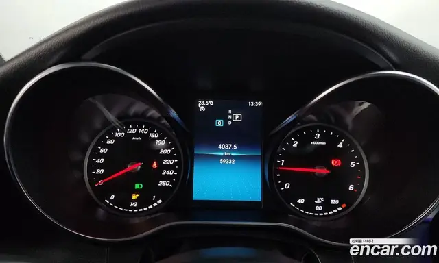 Mercedes-Benz C-Class 2019 1.9 автомат (гидро), миниатюра 10