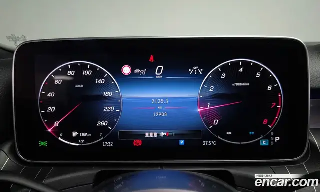 Mercedes-Benz C-Class 2023 2.0 автомат (гидро), миниатюра 10