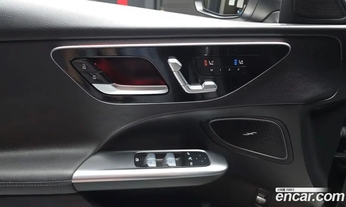 Mercedes-Benz C-Class 2023 2.0 автомат (гидро), фото 30