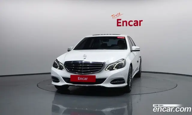 Mercedes-Benz E-Class 2015 3.5 автомат (гидро), миниатюра 2