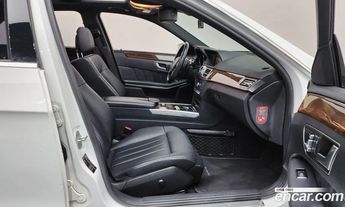 Mercedes-Benz E-Class 2015 3.5 автомат (гидро), фото 15