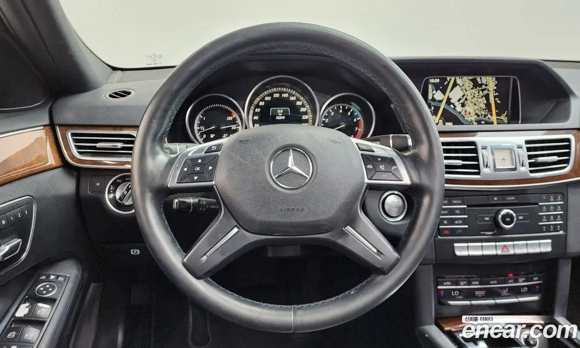 Mercedes-Benz E-Class 2015 3.5 автомат (гидро), фото 18
