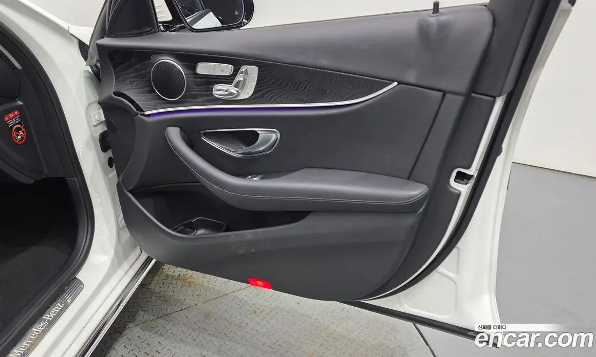 Mercedes-Benz E-Class 2017 2.0 автомат (гидро), фото 14
