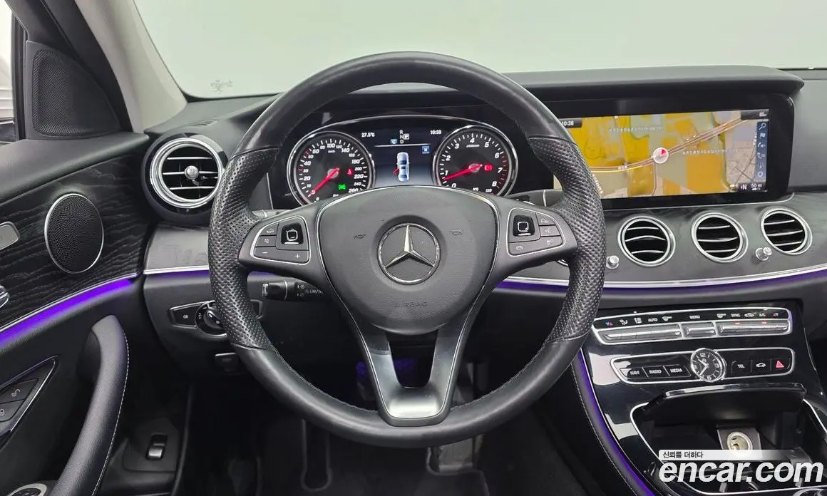 Mercedes-Benz E-Class 2017 2.0 автомат (гидро), фото 20