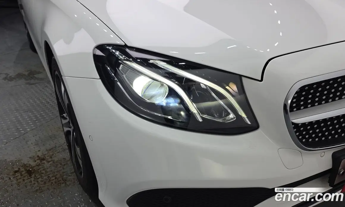 Mercedes-Benz E-Class 2017 2.0 автомат (гидро), фото 8