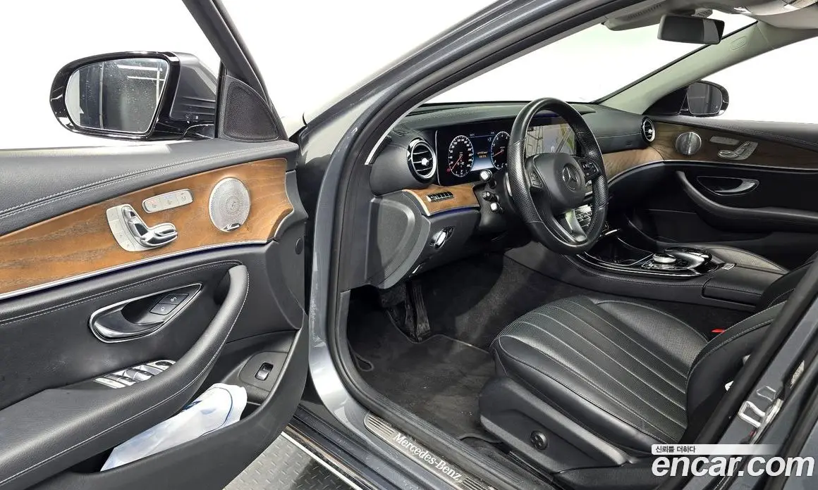 Mercedes-Benz E-Class 2018 2.0 автомат (гидро), фото 13