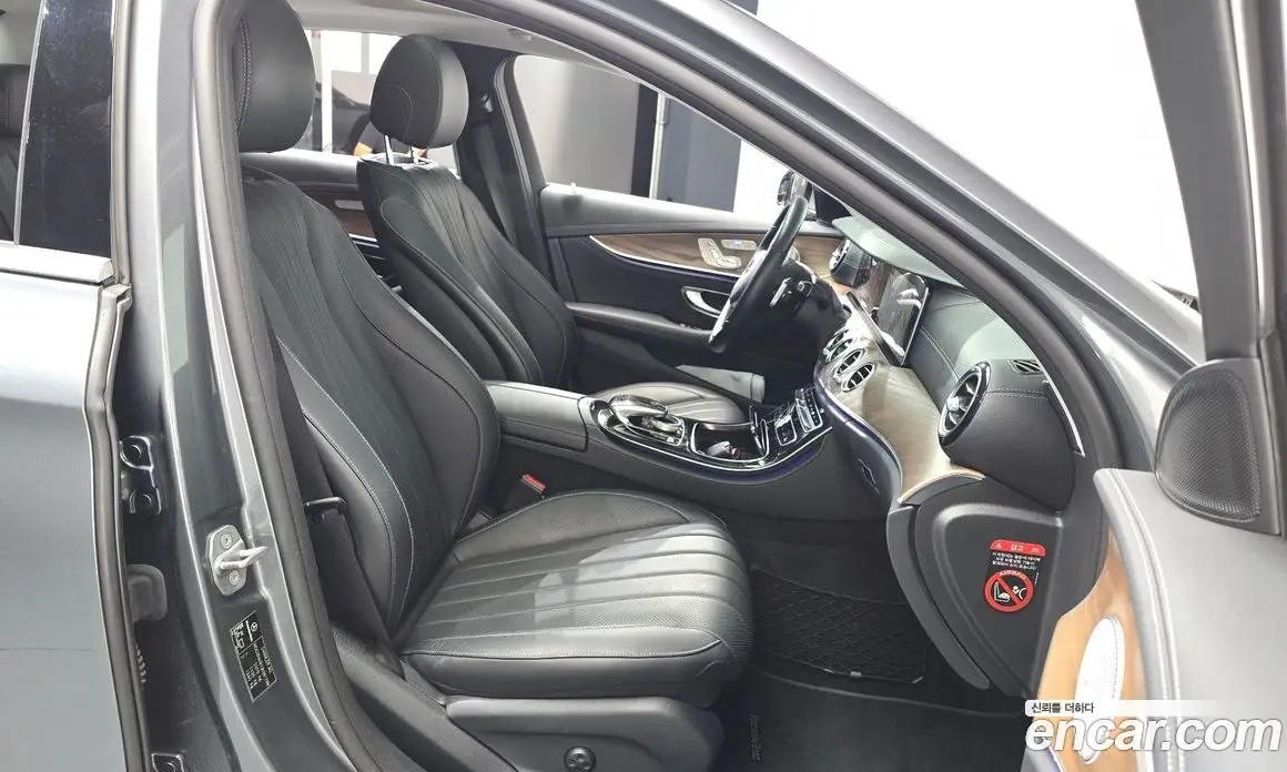 Mercedes-Benz E-Class 2018 2.0 автомат (гидро), фото 16