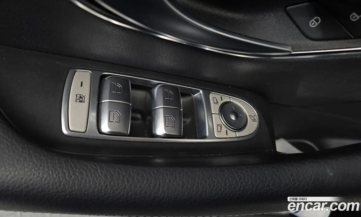 Mercedes-Benz E-Class 2018 2.0 автомат (гидро), фото 27