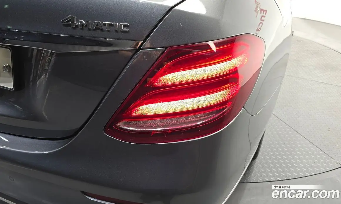 Mercedes-Benz E-Class 2018 2.0 автомат (гидро), фото 9