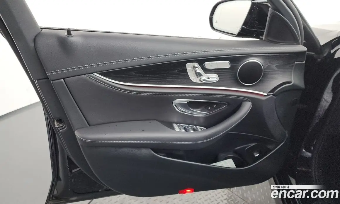 Mercedes-Benz E-Class 2020 1.9 автомат (гидро), фото 27