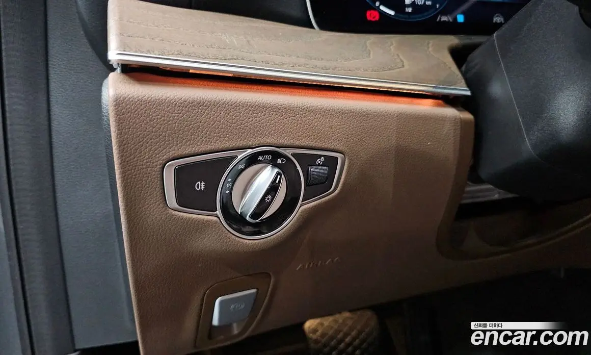 Mercedes-Benz E-Class 2022 2.0 автомат (гидро), фото 24