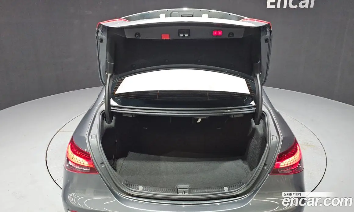 Mercedes-Benz E-Class 2022 2.0 автомат (гидро), фото 25