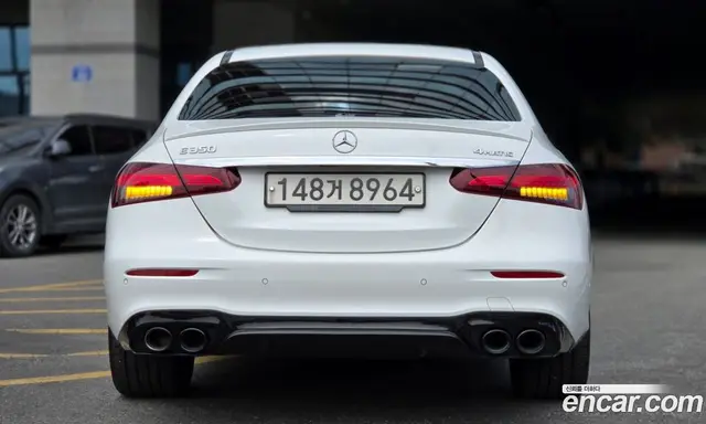 Mercedes-Benz E-Class 2022 1.9 автомат (гидро), миниатюра 5