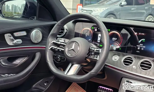 Mercedes-Benz E-Class 2022 1.9 автомат (гидро), миниатюра 6