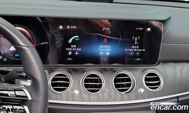 Mercedes-Benz E-Class 2022 1.9 автомат (гидро), миниатюра 7