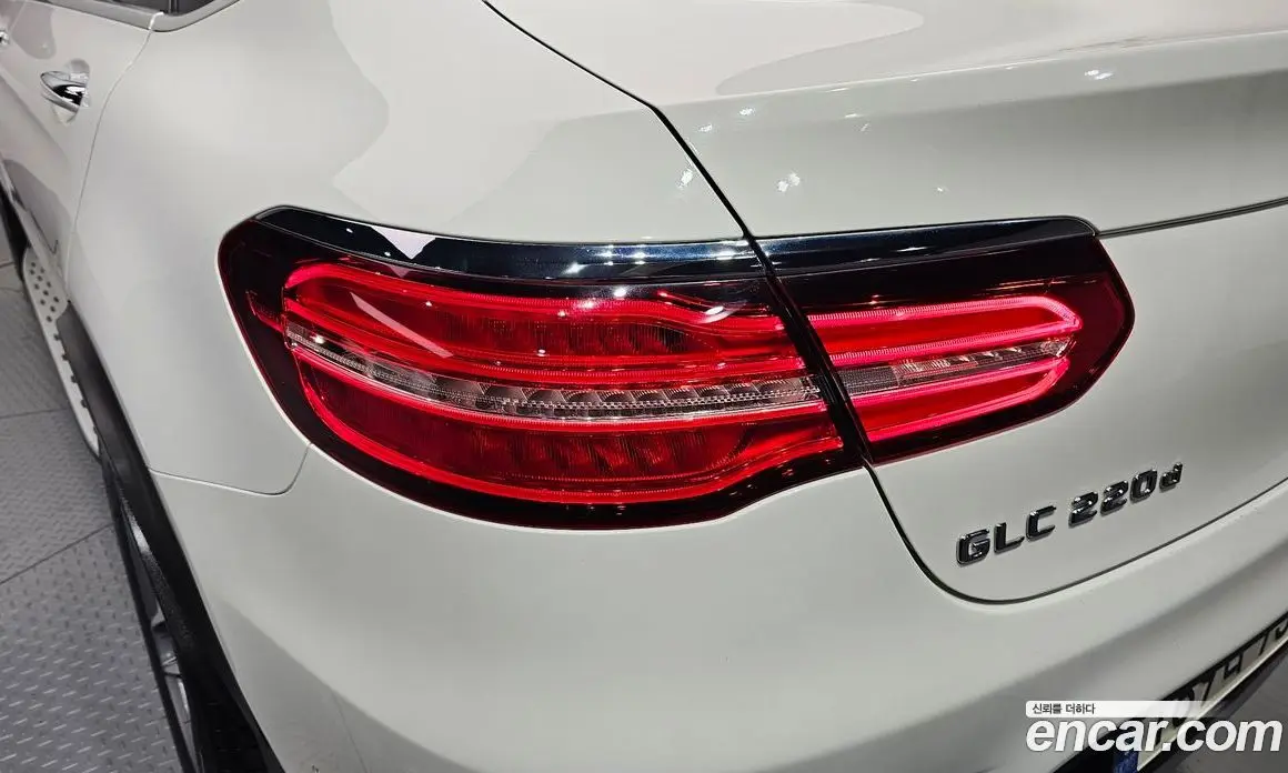 Mercedes-Benz GLC-Class 2018 2.1 автомат (гидро), фото 9