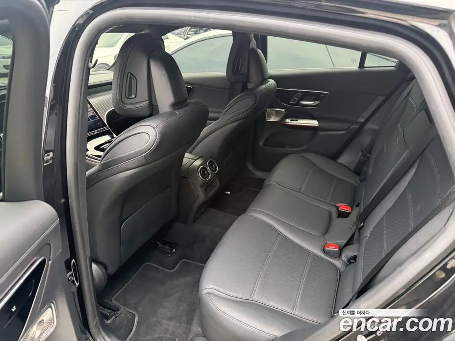 Mercedes-Benz GLC-Class 2024 2.0 автомат (гидро), фото 13