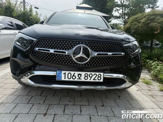 Mercedes-Benz GLC-Class 2024 2.0 автомат (гидро), миниатюра 3