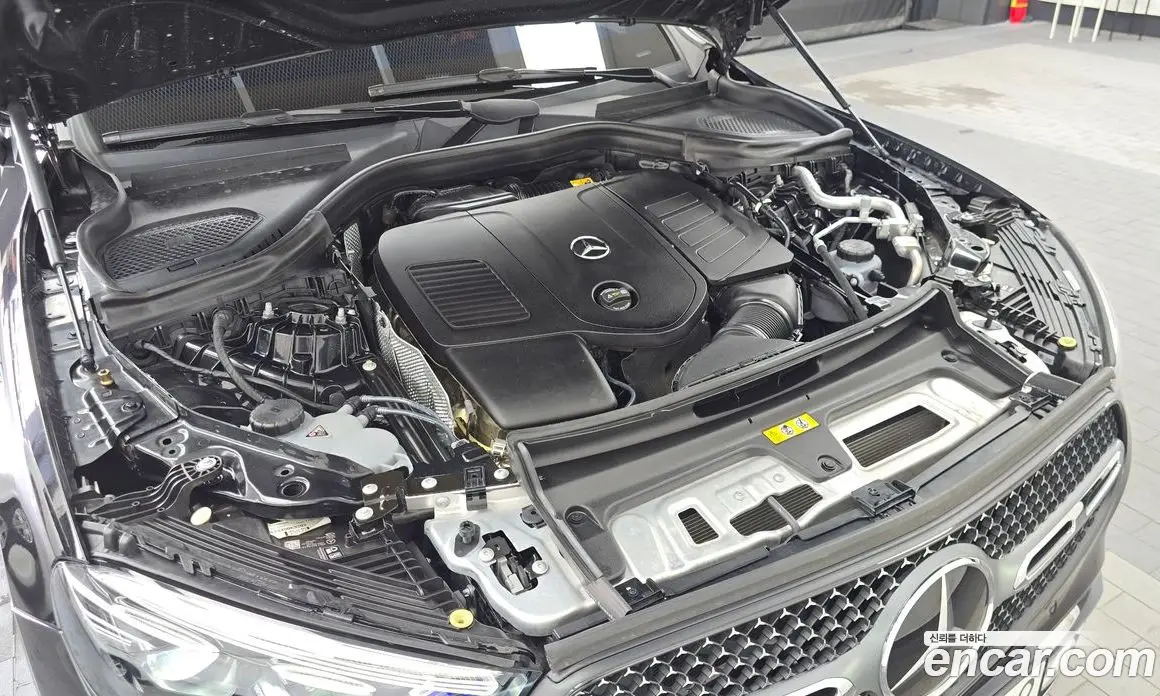 Mercedes-Benz GLC-Class 2025 2.0 автомат (гидро), фото 6