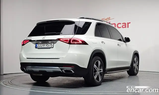 Mercedes-Benz GLE-Class 2020 1.9 автомат (гидро), миниатюра 2