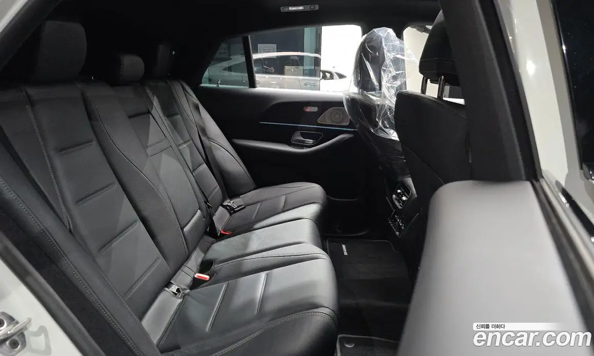 Mercedes-Benz GLE-Class 2024 3.0 автомат (гидро), фото 17