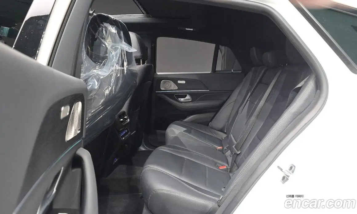 Mercedes-Benz GLE-Class 2024 3.0 автомат (гидро), фото 18