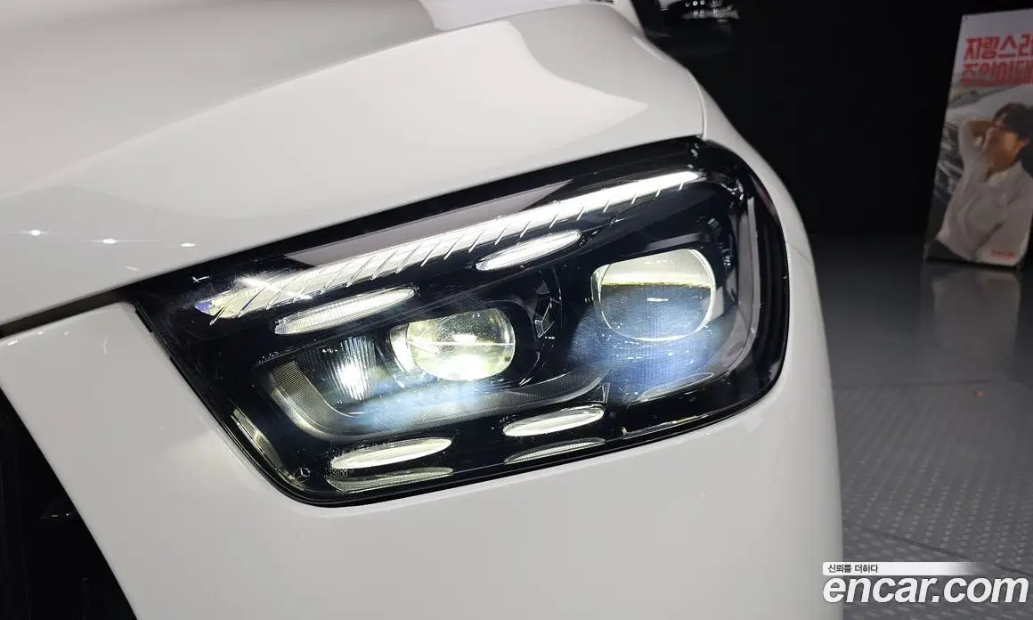 Mercedes-Benz GLE-Class 2024 3.0 автомат (гидро), фото 8