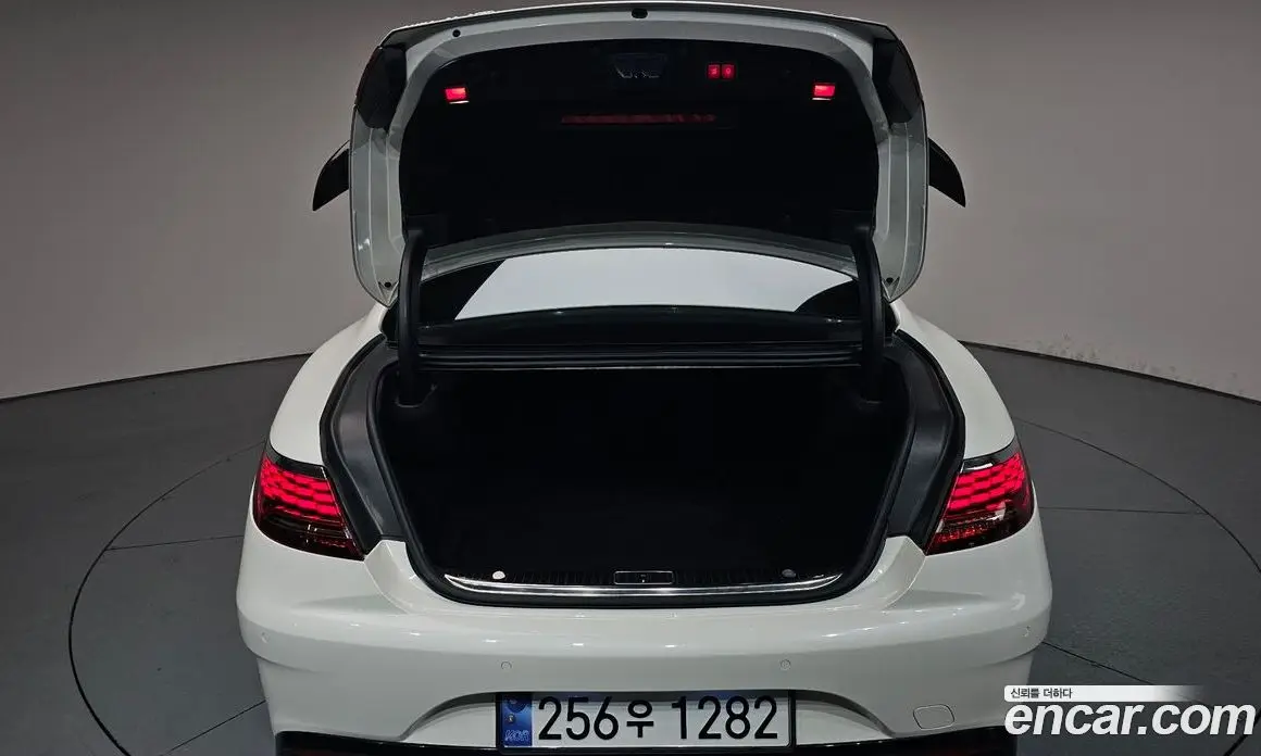 Mercedes-Benz S-Class 2015 5.5 автомат (гидро), фото 26