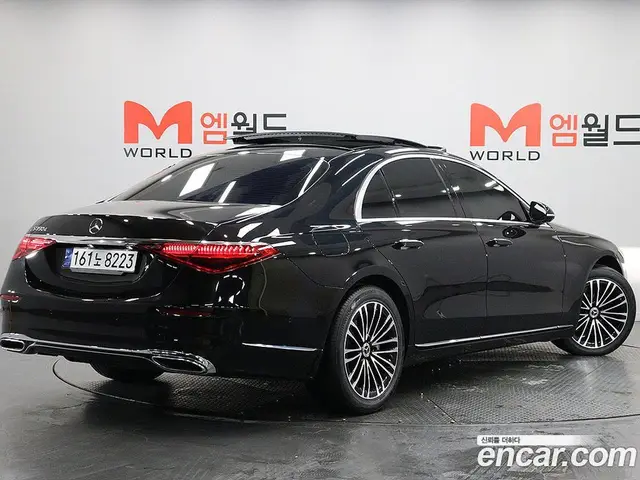 Mercedes-Benz S-Class 2023 2.9 автомат (гидро), миниатюра 4