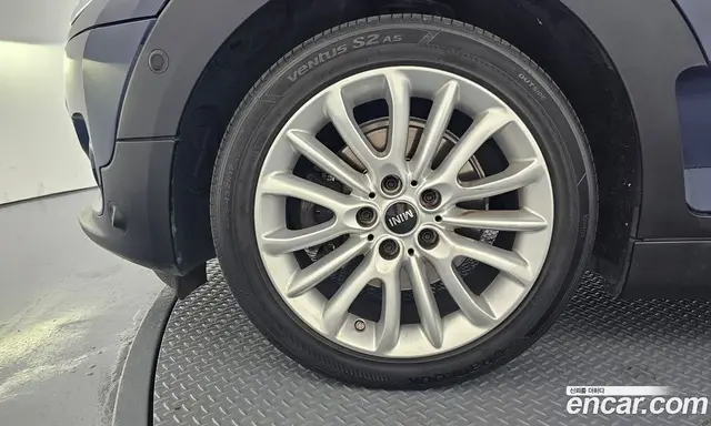 Mini Clubman 2019 1.5 автомат (гидро), миниатюра 5