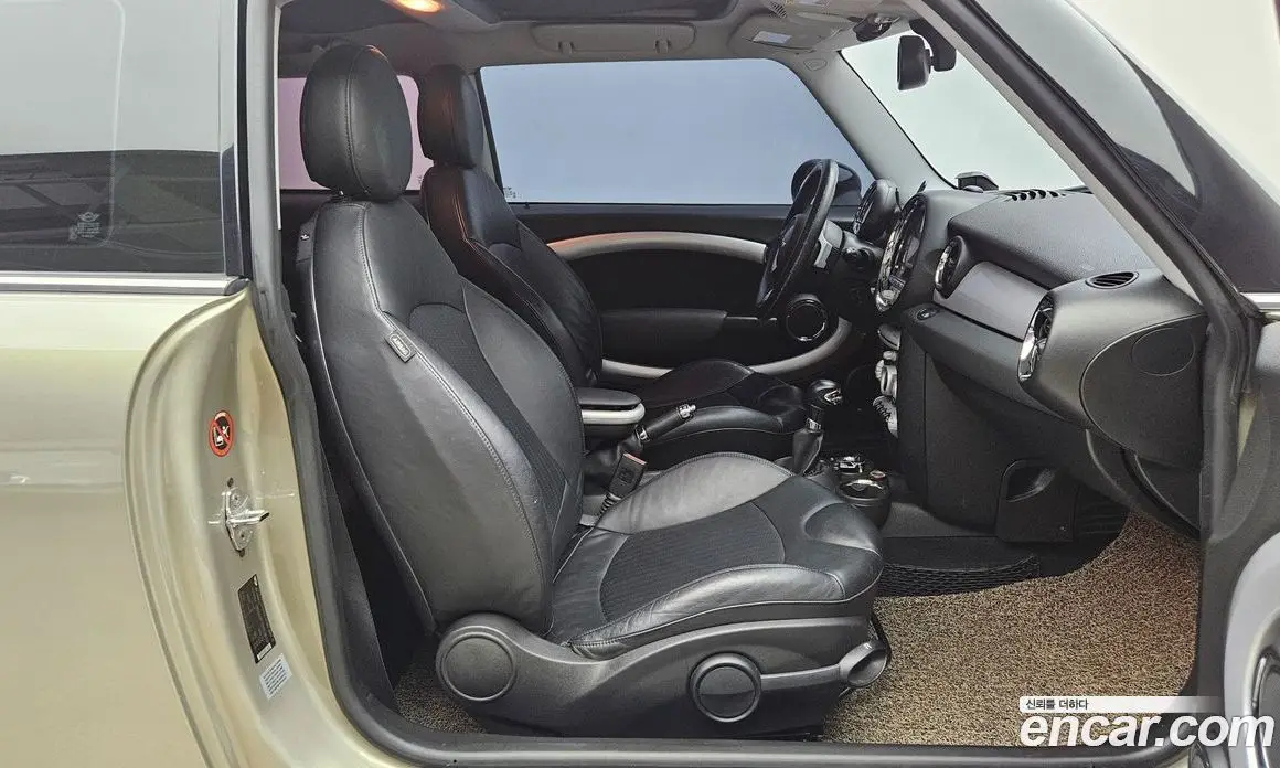 Mini Cooper 2008 1.6 автомат (гидро), фото 17