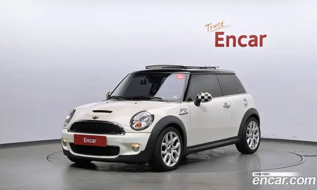 Mini Cooper 2009 1.6 автомат (гидро), миниатюра 1