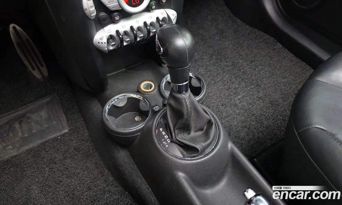 Mini Cooper 2009 1.6 автомат (гидро), фото 9