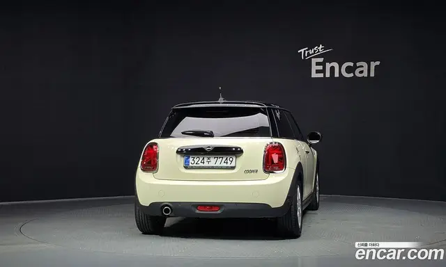 Mini Cooper 2021 1.5 автомат (гидро), миниатюра 4