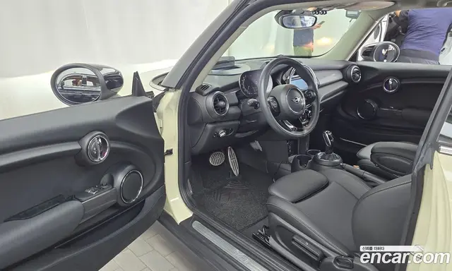 Mini Cooper 2021 1.5 автомат (гидро), миниатюра 10