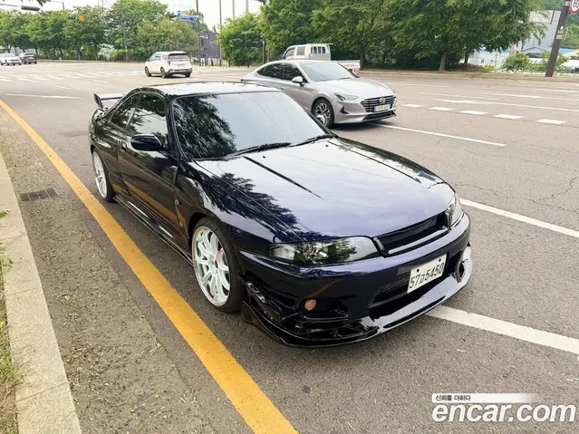 Nissan Skyline, 1993, 81 000 км