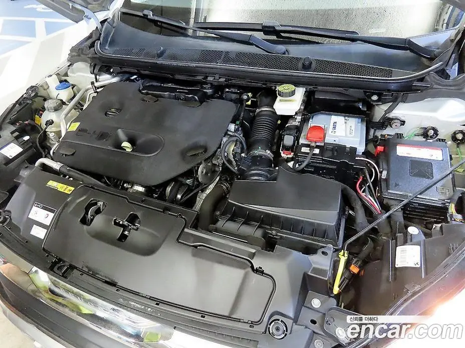 Peugeot 308 2015 2.0 автомат (гидро), фото 18 Peugeot 308 2015 2.0 автомат (гидро), фото 18
