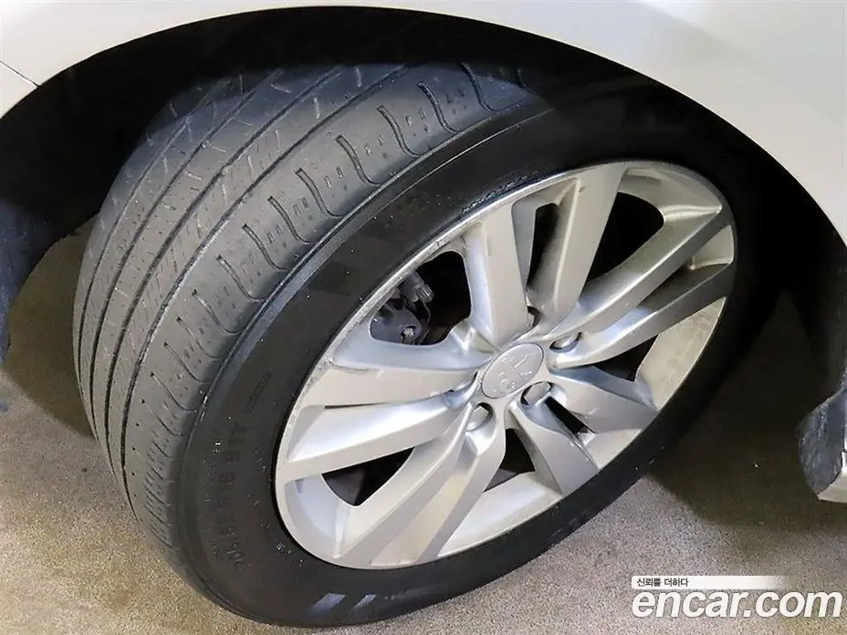 Peugeot 308 2015 2.0 автомат (гидро), фото 19 Peugeot 308 2015 2.0 автомат (гидро), фото 19