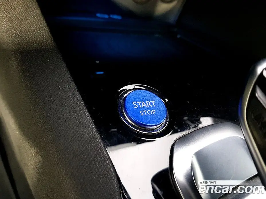 Peugeot 5008 2018 2.0 автомат (гидро), фото 13