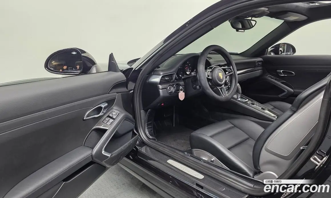 Porsche 911 2016 3.0 автомат (гидро), фото 12