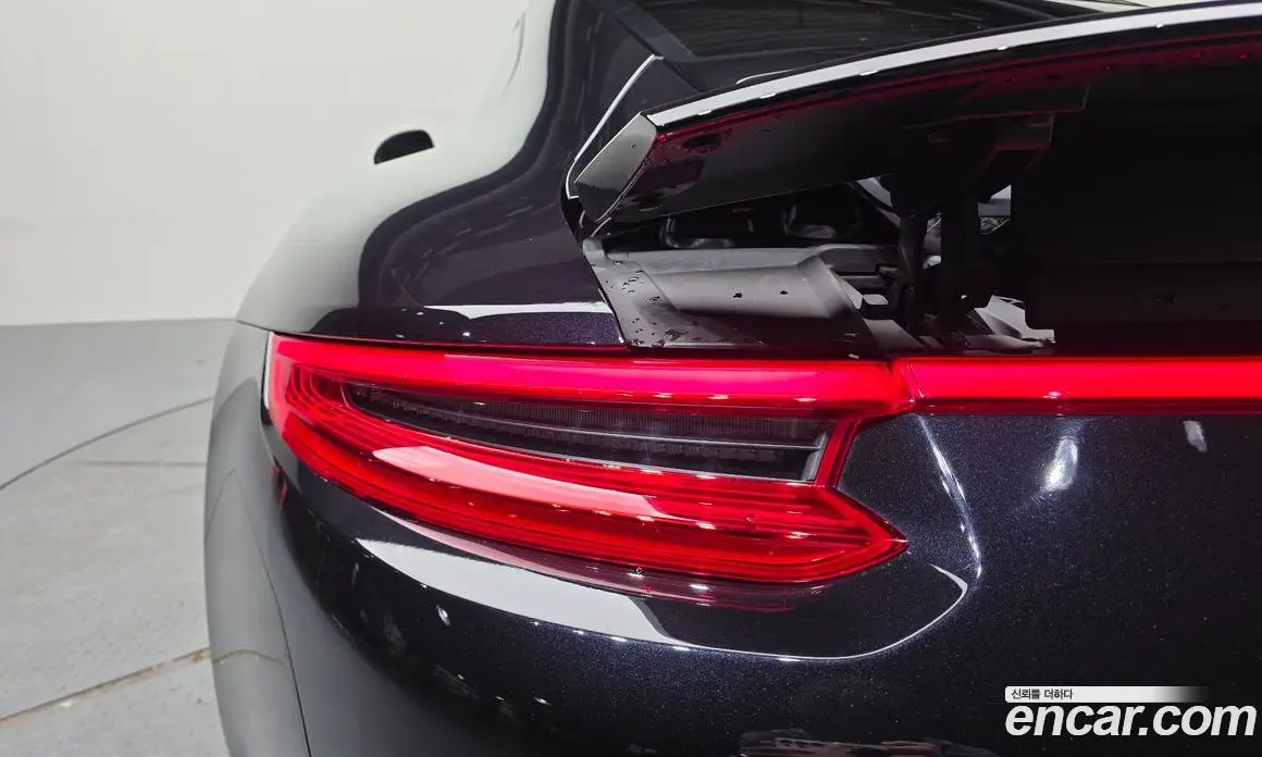 Porsche 911 2016 3.0 автомат (гидро), фото 8