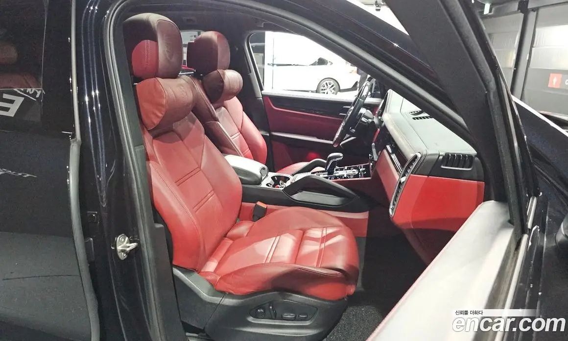 Porsche Cayenne 2022 3.0 автомат (гидро), фото 18