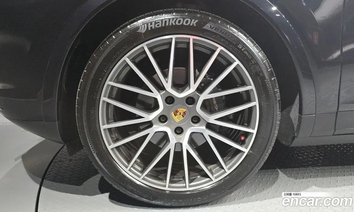 Porsche Cayenne 2022 3.0 автомат (гидро), фото 5
