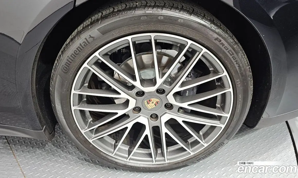 Porsche Panamera 2025 2.9 автомат (гидро), фото 7
