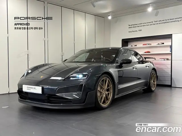 Porsche Taycan 2025 0.1 автомат (гидро), миниатюра 1