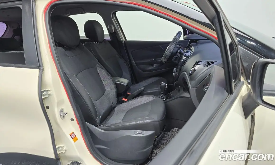 Renault (Samsung) QM3 2016 1.5 автомат (гидро), фото 12