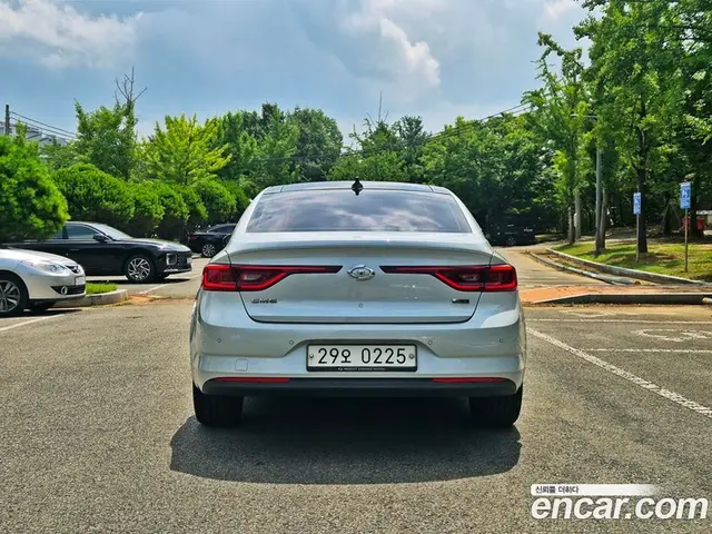 Renault (Samsung) SM6 2016 2.0 автомат (гидро), миниатюра 5