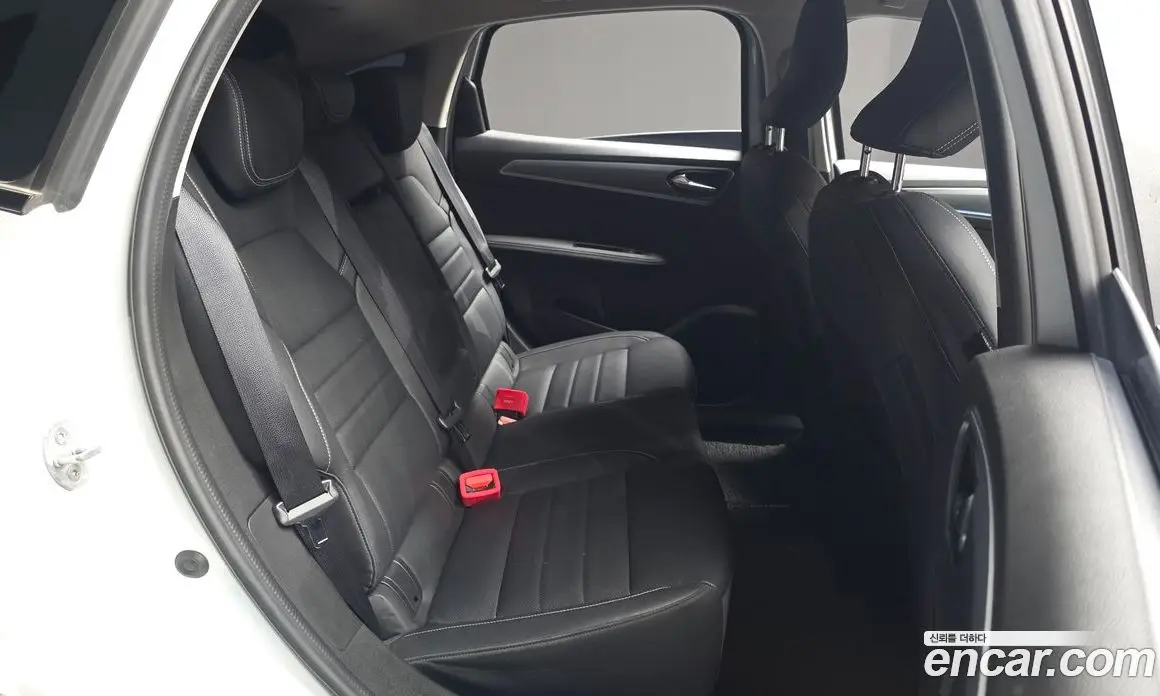 Renault (Samsung) XM3 2022 1.6 автомат (гидро), фото 11